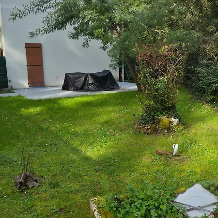 Georges De Didonne Bois Rosé Meublé De Tourisme 3 étoiles Climatisé 3 Pièces Proche Avec Jardin Et Wifi